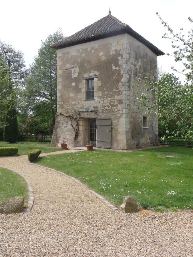 La Tour Du Grand Boust Villa Longué Kültér fotó